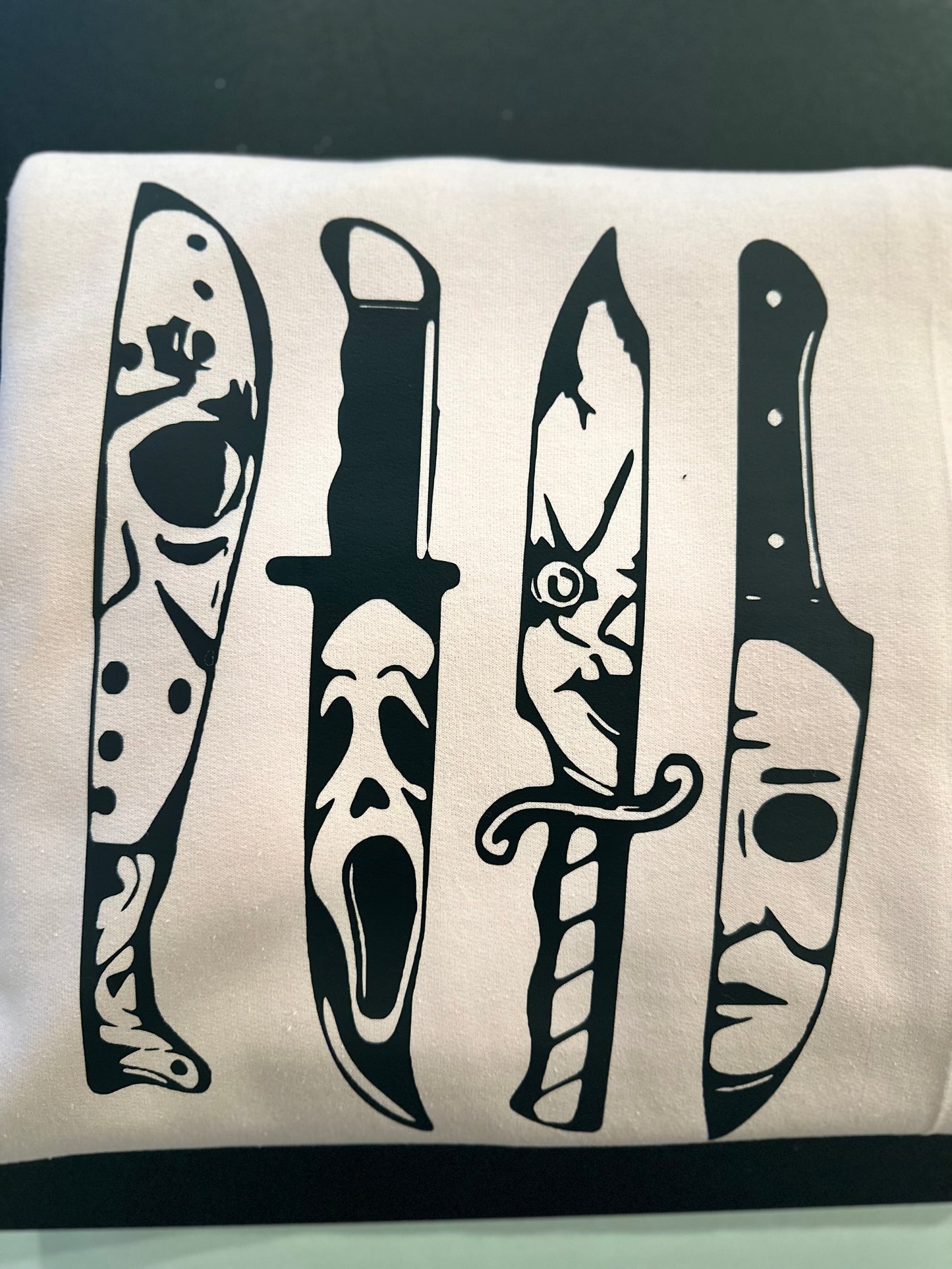 Knives crewneck